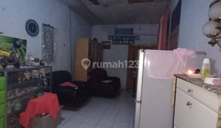 Rumah lama dalam komplek perumahan alinda bekasi utara 2