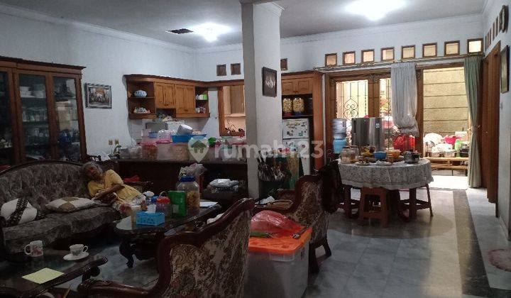 Rumah kokoh terawat 3 lantai cideng jakarta pusat 2