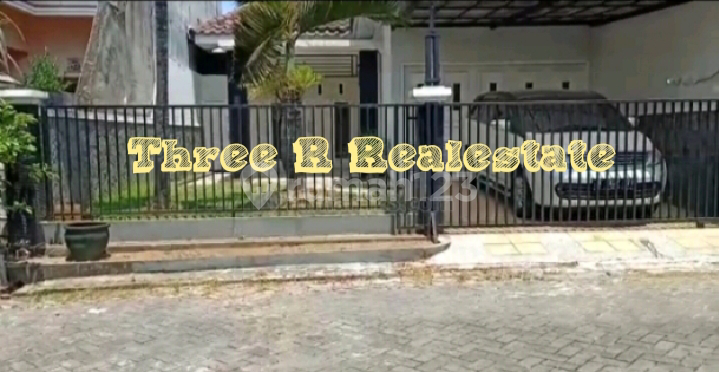 Rumah besar harga murah nego sampai deal di cluster one gate cocok untuk hunian mahasiswa lokasi ± 3 km dari kampus UB Soehat Malang Rumah besar harga murah nego sampai deal di cluster one gate cocok untuk hunian mahasiswa lokasi ± 3 km dari kampus UB Soehat Malang