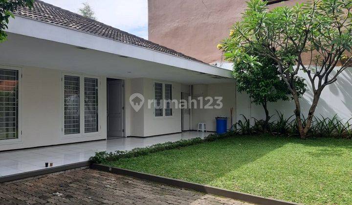 Ruamah Dijual di Bintaro Sektor 1 Jakarta Selatan. Harga Murah  1