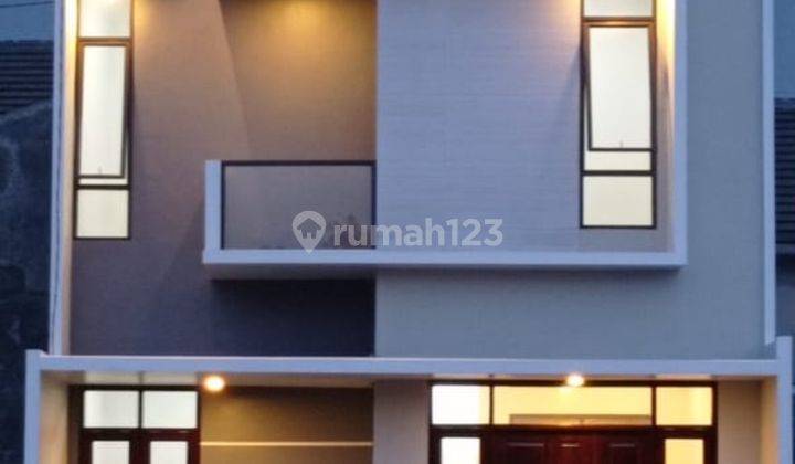 Rumah 2 lantai harga murah dekat pintu tol Sawangan 1