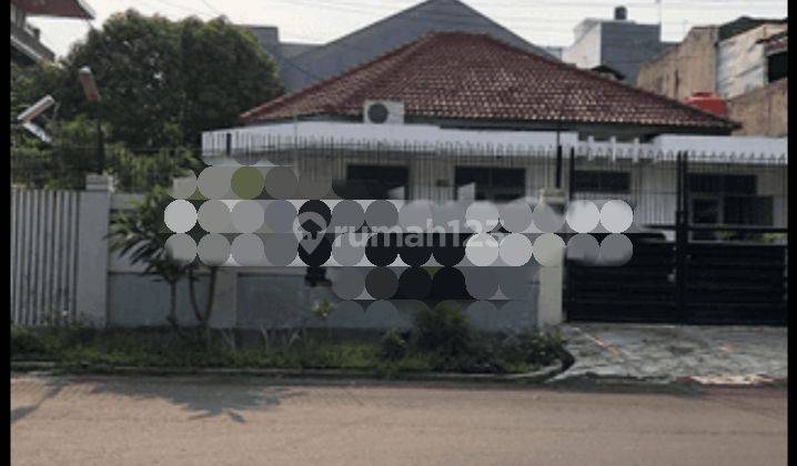 Rumah hitung tanah surya wijaya taman ratu jakarta barat 1