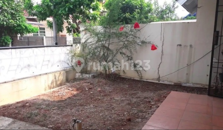 Rumah Puri Botanical Joglo Jakarta Barat 2