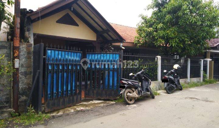 Rumah Bagus Tengah Kota di Leuwi Anyar 1