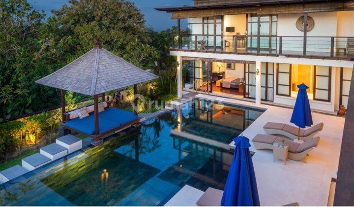 LUXURY VILLA IN JIMBARAN BALI 1