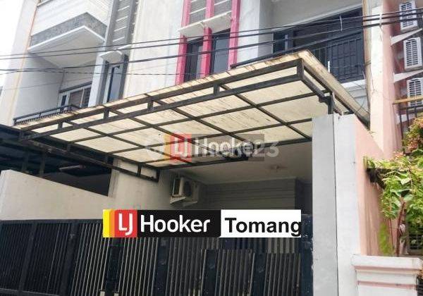 RUMAH Terawat Siap Huni daerah Tomang Jakarta Barat 1