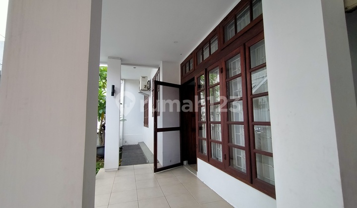 Jarang Ada Rumah 1 Lantai Di Cipete