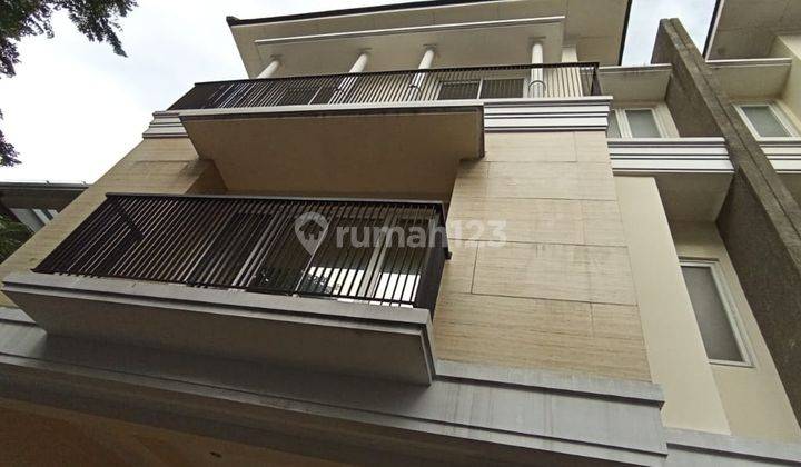 Jual Cepat Townhouse Private Pool Dipejaten Barat Ampera. 2