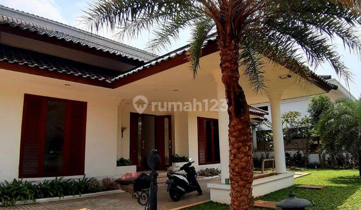 Dijual Rumah Tropical Dalam Komplek di Kemang. Baru Renovasi Dan Siap Huni 2