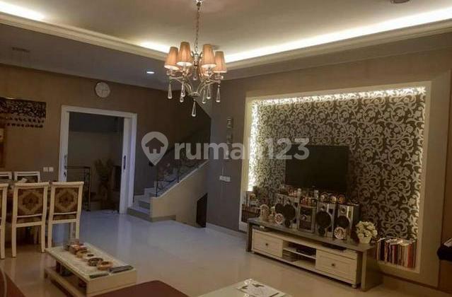 Rumah Green Mansion..Bebas Banjir..Jln 2 Mobil.jakarta Barat