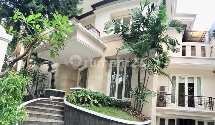 Classic House 4 Bedrooms With Garden And Pool Ajh06105 Classic House 4 Bedrooms With Garden And Pool Ajh06105