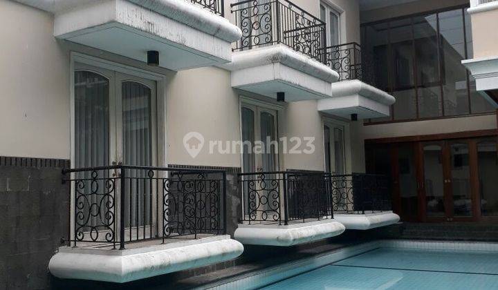 Jual Rumah Rumah di Cinere Fasilitas Basement & S.Pool 1