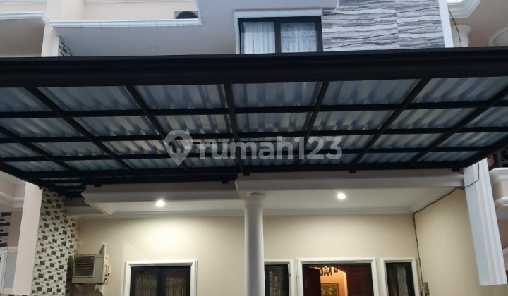 Rumah Modern Clasik bergaya Eropa Lokasi Dekat Pintu Toll Desari Rumah Modern Clasik bergaya Eropa Lokasi Dekat Pintu Toll Desari