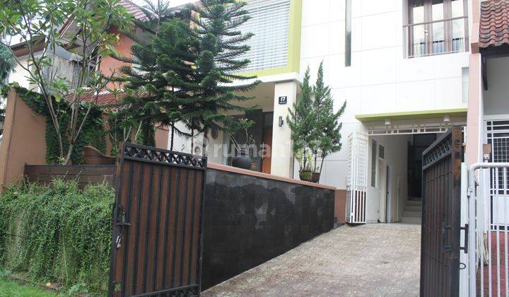 Rumah Singgah Harian Holiday Home, Pusat Kota Bogor 2