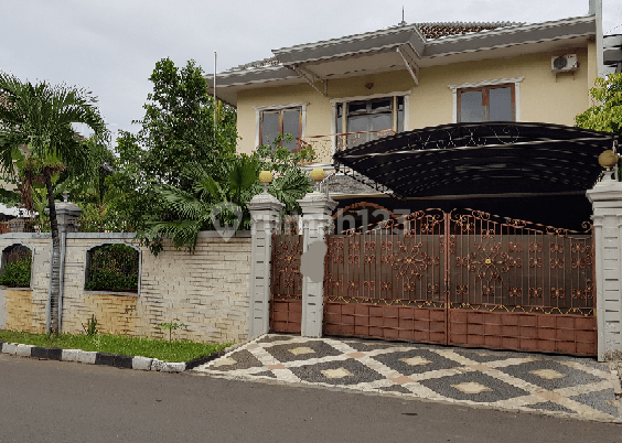 Rumah bagus siap huni dengan lokasi yang menarik di Permata Buana ... 1