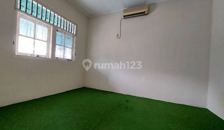 Rumah Terawat di Lokasi nyaman di Bintaro 2