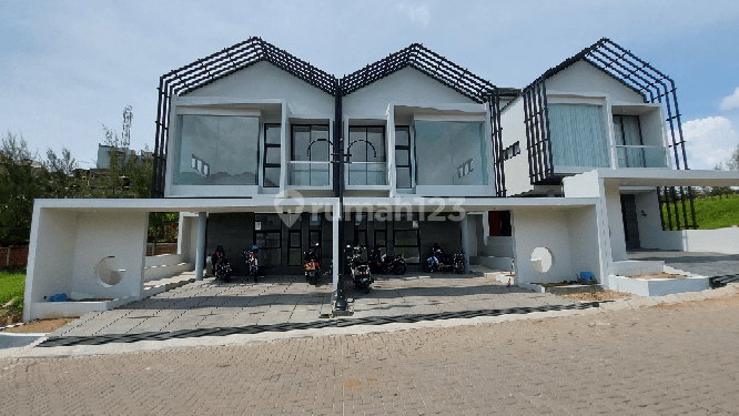 Rumah Exclusive Modern Asri Siap Huni Di Setiabudi Bandung Utara 1