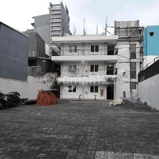 Rumah kos 3 lantai kondisi baru di palmerah jakarta barat 1