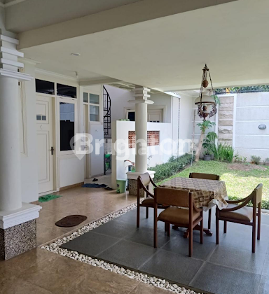 Rumah Luas Di Permata Jingga Malang