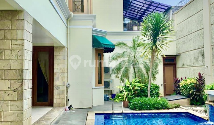 Modern House in a Quiet Area Pondok Indah Ajh06078 2