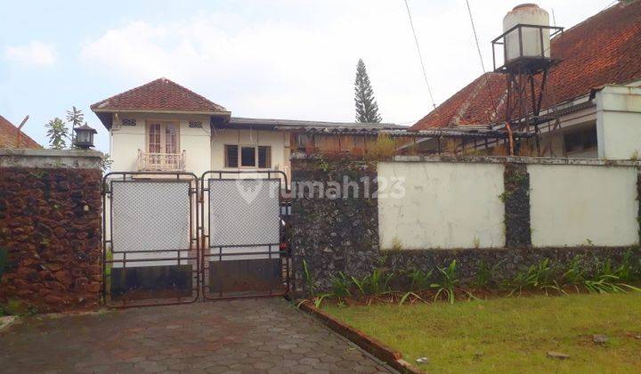 Rumah Antik Sayap Riau Bandung . Lokasi emas  Langka. 1