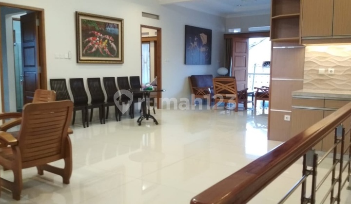 Rumah Baru Mewah Furnish di Tengah Solo Kota 2