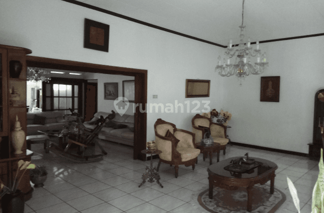 RUMAH LUAS SAYAP IR.DJUANDA (DAGO) BANDUNG - 5 MENIT KE RS BORROMEOUS, KAMPUS UNPAD DIPATIUKUR, ITB GANESHA TAMAN SARI 2