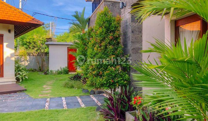 RUMAH MEWAH KONSEP LUXURY VILLA SANUR 2