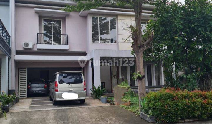 Rumah rapi siap huni ada taman belakang dekat toll Alam Sutera 1