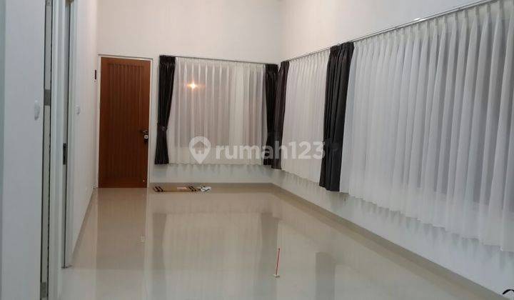 Rumah bagus posisi hook kota baru parahyangan bandung 2