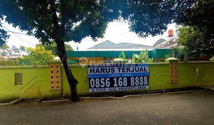 Rumah Cantik Turun Harga di Kebayoran Lama, Jakarta Selatan 1