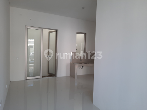 New Minimalist Greenland Residence House