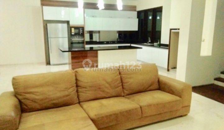 Disewakan Rumah Bagus Murah Furnished Kemang 2