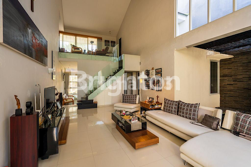 Tropical Minimalist Palace Dieng Malang House 2