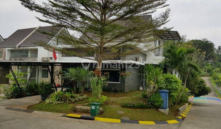 Rumah hoek kawasan Eksklusif Sentul City akses Tol dan Aeon 2