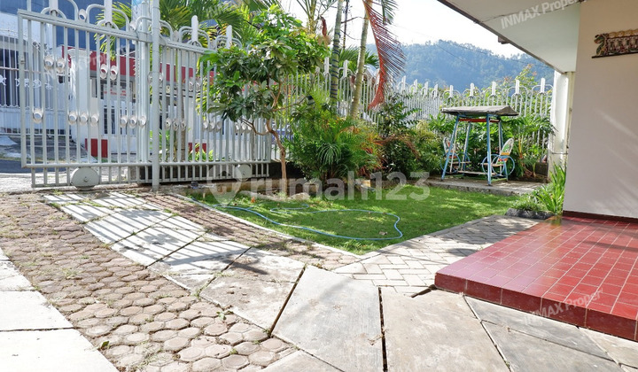 Rumah Villa di Batu Malang: Kondisi Bagus, Luas 260, View Sawah dan Gunung Banyak, Semi Furnished 2