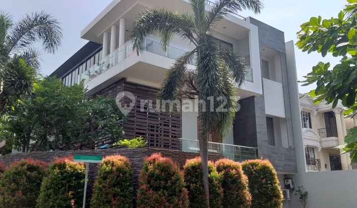 Rumah PIK Pantai Indah Kapuk Elegant uk 442m2 Private Pool Hoek Full Marmer Siap Huni at Jakarta Utara