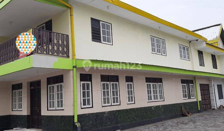 rumah besar 2 lantai pusat kota di jl. Pandegiling 2