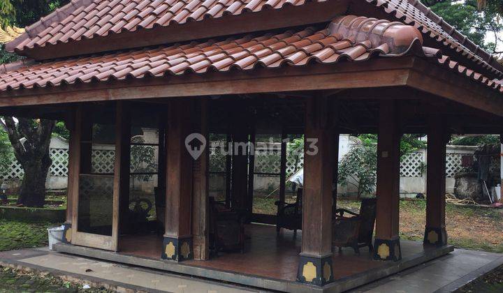 Rumah tua gaya Jawa  di Villa Cinere Mas 1