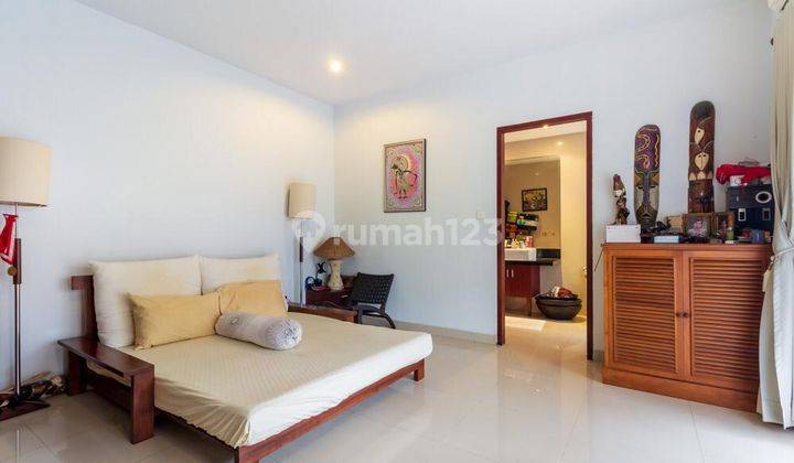 MINIMALIST LUXURY VILLA IN UMALAS 2