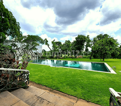 Pondok indah rumah Super mewah view golf, jakarta selatan 1