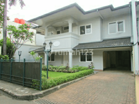 Beautiful House, 4BR Unfurnished at Cipete Jakarta Selatan 1