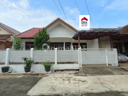 Rumah Nyaman di Jatibening 1