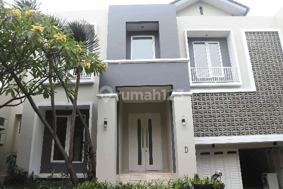 Spacious Modern House 4BR Unfurnished with Garden and Pool at Kemang Jakarta Selatan 1