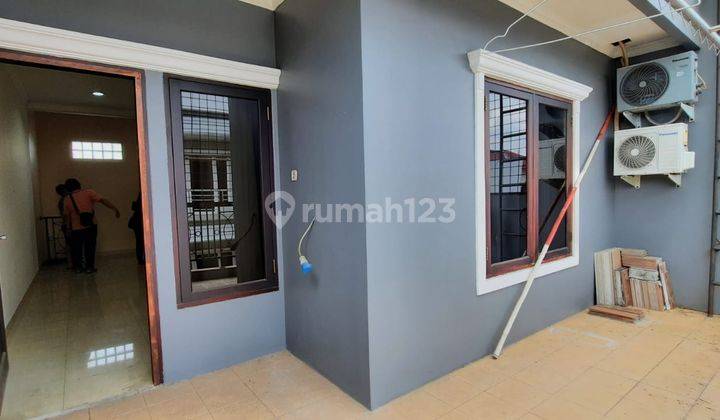 Rumah minimalis semi furnished di tanjung duren selatan 2