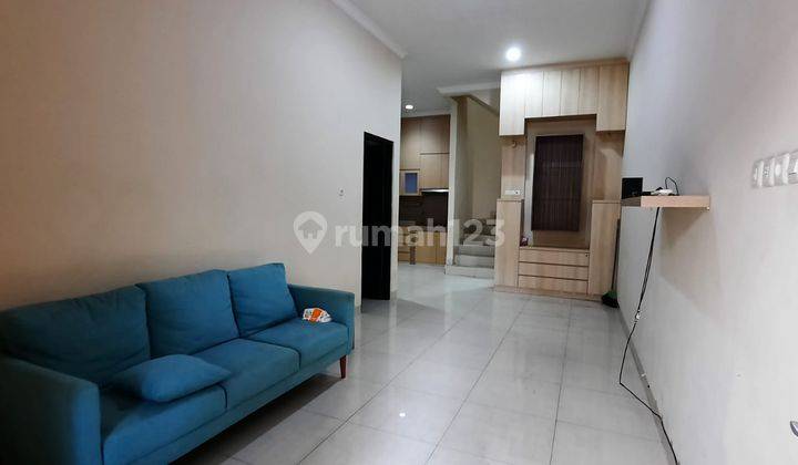 Rumah minimalis semi furnished di tanjung duren selatan 1