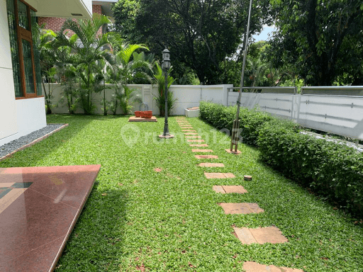 RUMAH ASRI MEWAH DI KAWASAN PONDOK INDAG 2