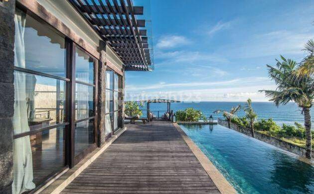 Luxury Villa on The Edge of Kutuh Cliff 2