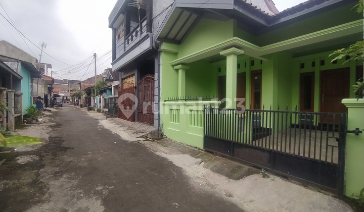 tampak depan rumah nyaman siap huni btn