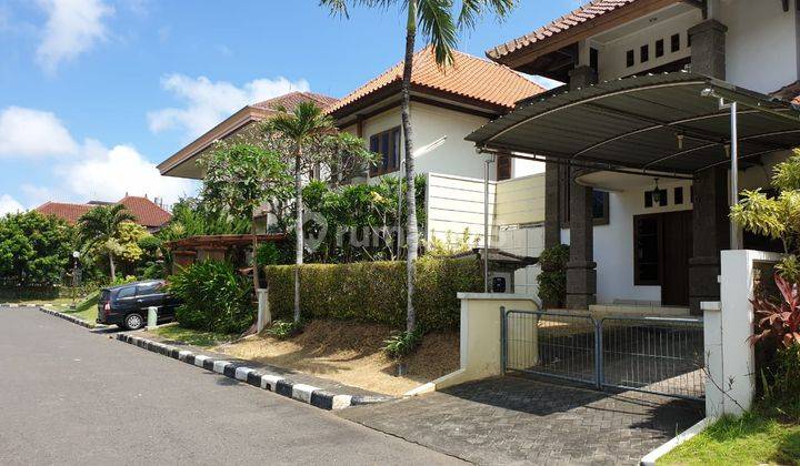 MODERN HOUSE FULL OF TEAK WOOD IN ELITE PERUM TERA AYUNG GATSU EAST DENPASAR CITY 1